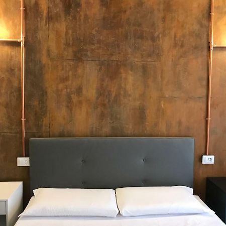 Joy Rooms Milan Luaran gambar